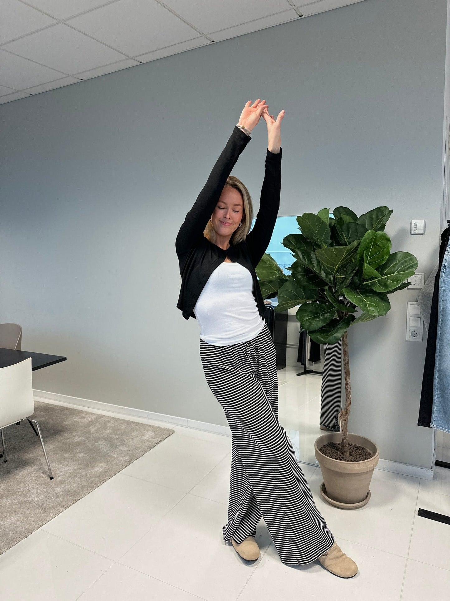 ARIA | Striped Pants